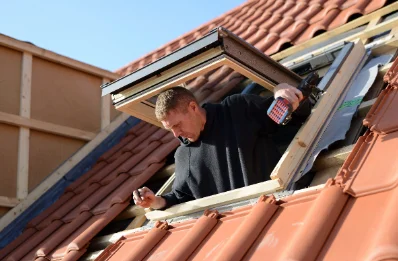 Pose de fenêtres de toit Velux à Croignon